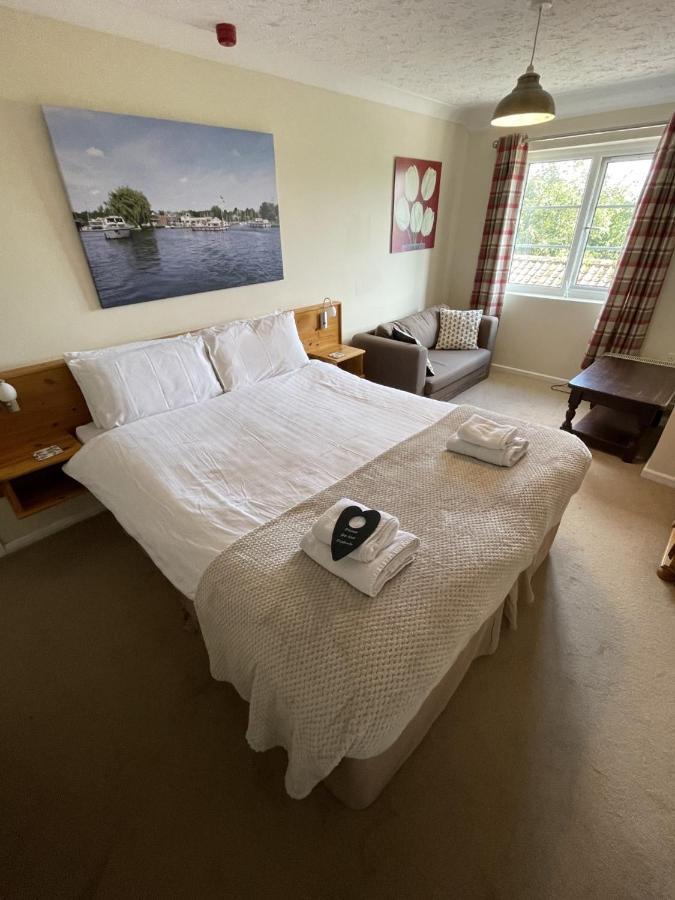 Couette-café Yaxham Mill